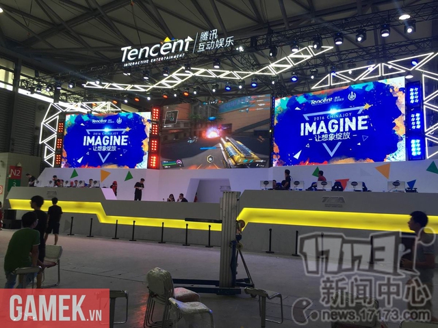 
Tencent luôn có sân khấu rất hoành tráng

