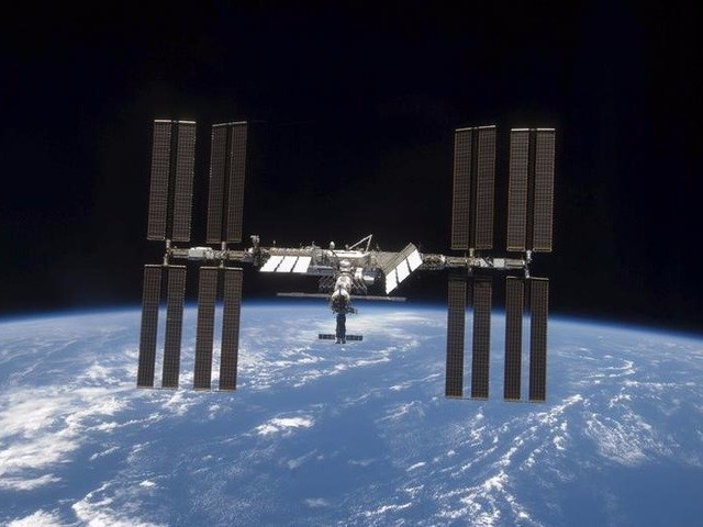  Trạm Vũ trụ Quốc tế ISS - dự án mà Mỹ hợp tác với rất nhiều quốc gia, trừ Trung Quốc 