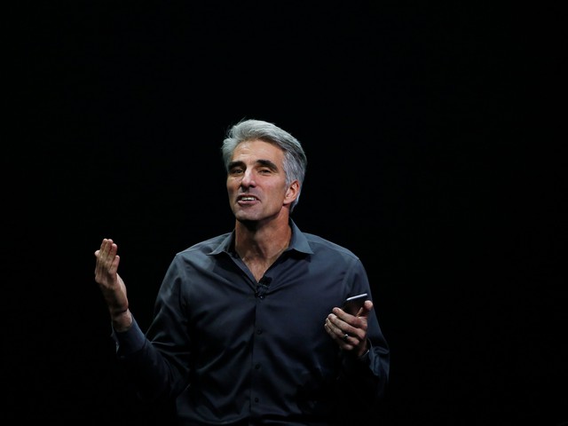  Craig Federighi - Phó Giám đốc mảng kỹ thuật phần mềm Apple. 