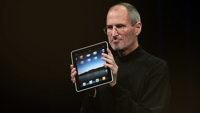  Steve Jobs đã tạo ra kỷ nguyên của iPhone và iPad. 
