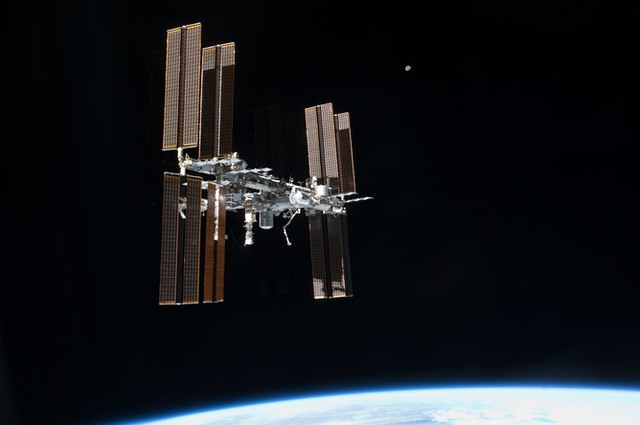  Trạm vũ trụ quốc tế ISS được mệnh danh là ngôi nhà trong không gian 