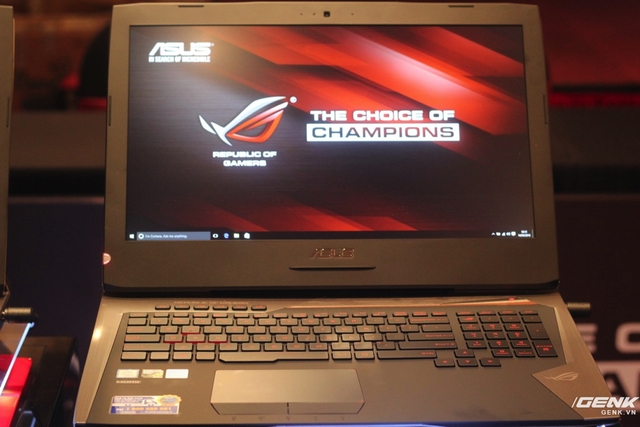 Tổng thể ASUS ROG G752.