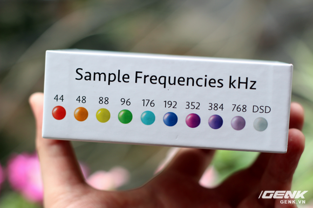  Các mức tần số lấy mẫu (sample frequencies) sẽ tương ứng với màu sắc đèn trên Mojo 
