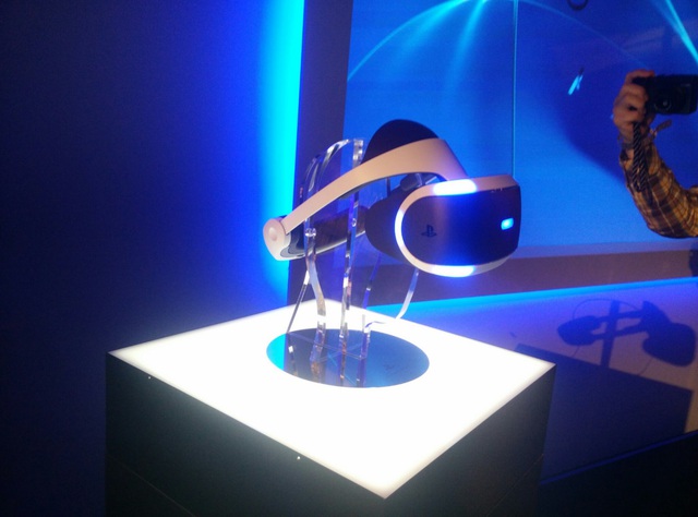 
Bản thử nghiệm mới nhất của Project Morpheus từ Sony – giờ đây được biết đến với cái tên PlayStation VR.
