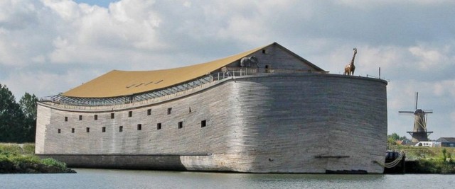  Bản sao của con thuyền Noah 