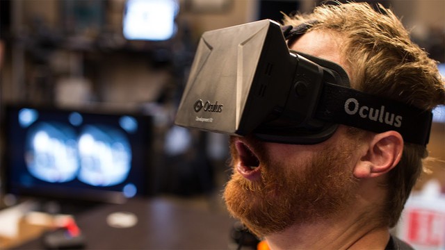  Kính thực tế ảo Oculus Rift. 