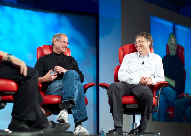  Steve Jobs và Bill Gates tại hội nghị D5, tháng 5/2007 