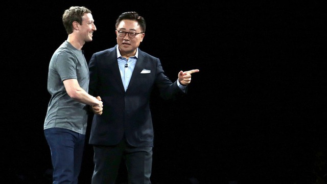  Zuckerberg xuất hiện tại màn ra mắt S7 của Samsung. 