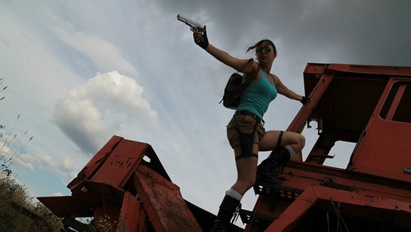 cosplay-lara-croft-nhe-nhang-ma-quyen-ru