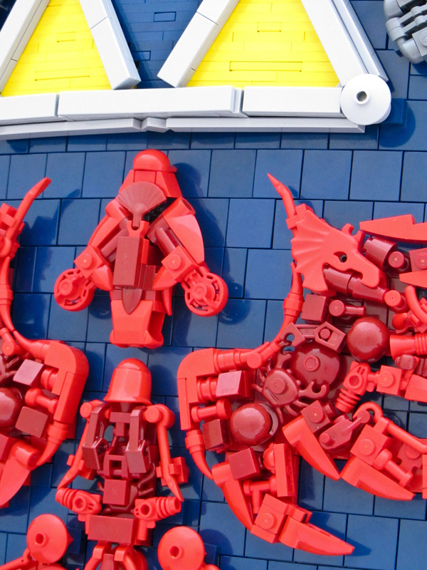 cung-xem-la-chan-cua-link-lam-tu-lego