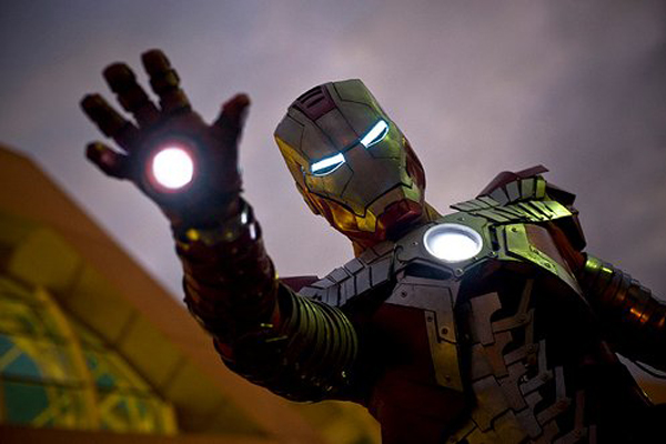 Cosplay Iron Man đẹp "miễn chê" 11