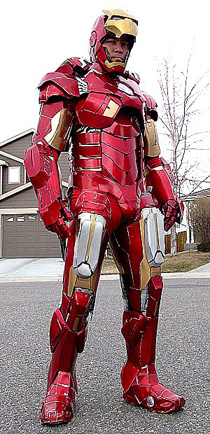 Cosplay Iron Man đẹp "miễn chê" 15