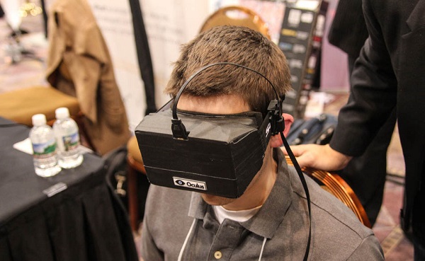 Oculus Rift: công nghệ hứa hẹn thay đổi làng game 3