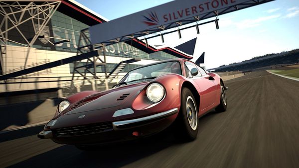 Gran Turismo 6 tiếp tục chọn PS3 làm bến đỗ 2