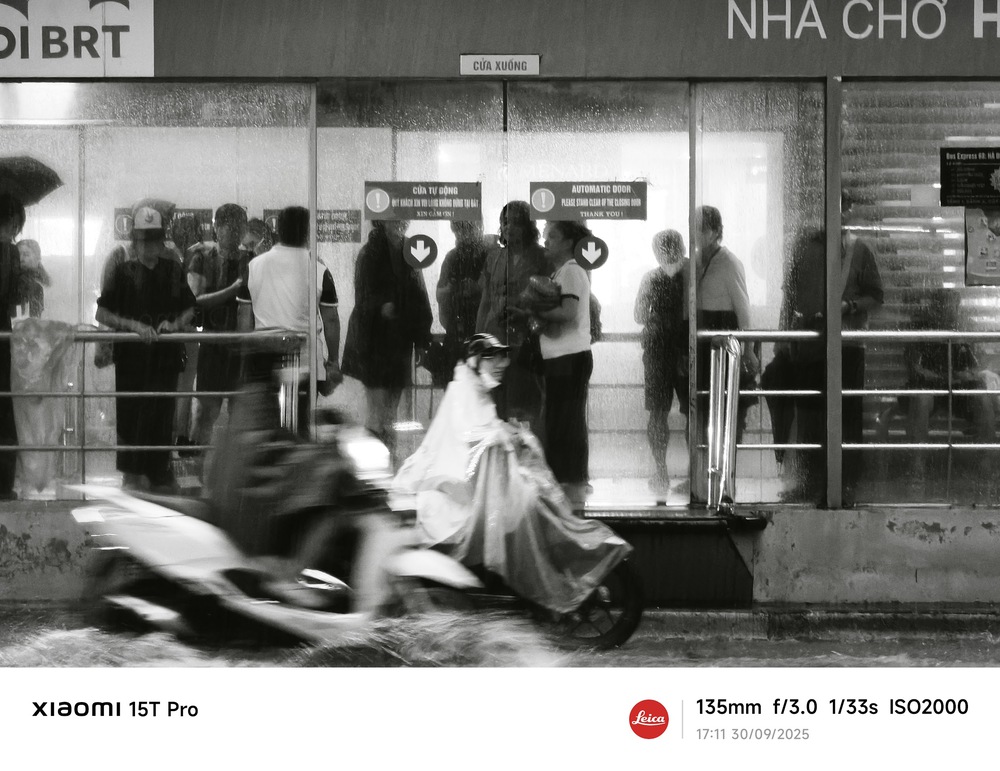 Xiaomi 15T Pro: Phố phường hóa sông, dòng người hóa những con thuyền nhỏ!- Ảnh 39.