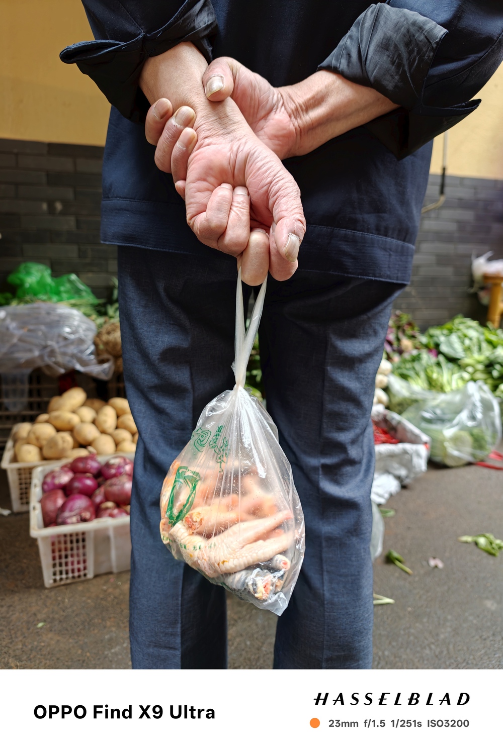 Đến Th&agrave;nh Đ&ocirc; ngắm gấu tr&uacute;c, l&ecirc;n Cửu Trại C&acirc;u chạm v&agrave;o "Thi&ecirc;n Đường Hạ Giới" - Ảnh 10.