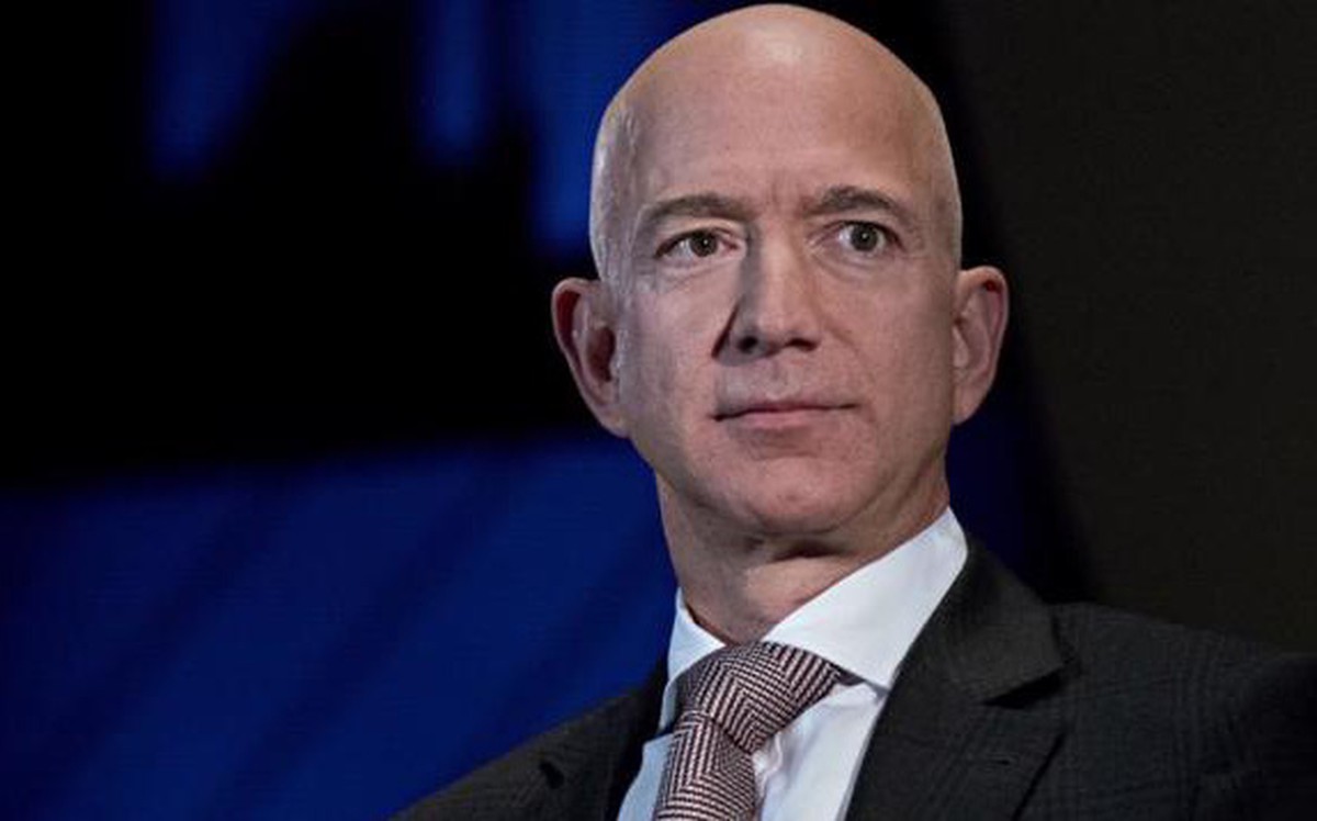 Jeff Bezos thôi giữ chức CEO của Amazon từ ngày 5/7