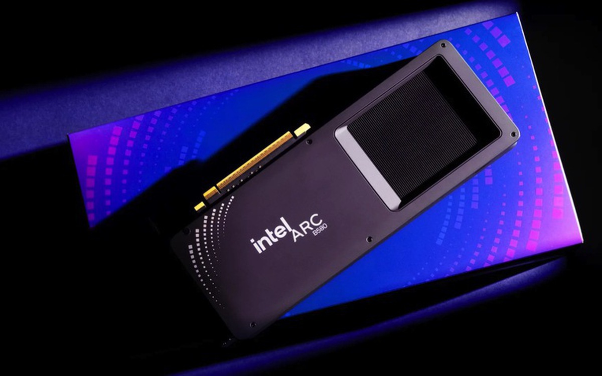 Chuyện bất ngờ: Card đồ hoạ mới của Intel thành công tới mức cháy hàng ...