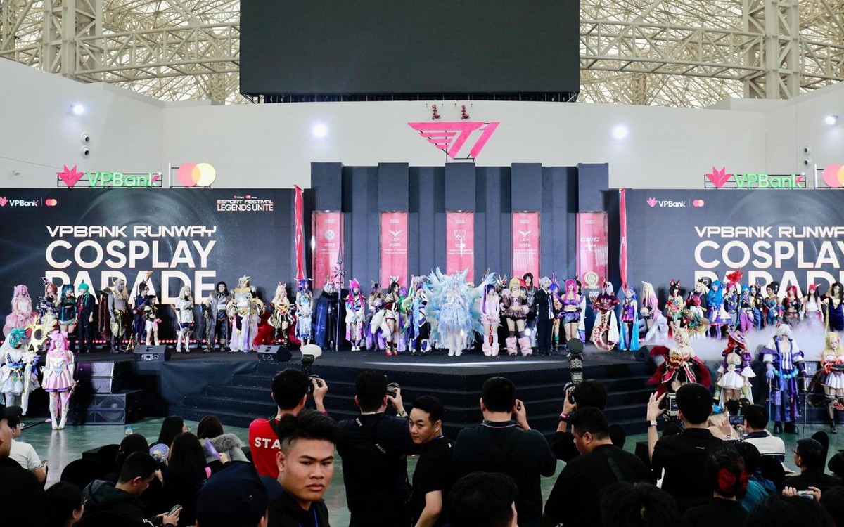 Cosplay, eSports và bản sắc game thủ hội tụ tại VPBank Runway Cosplay ...