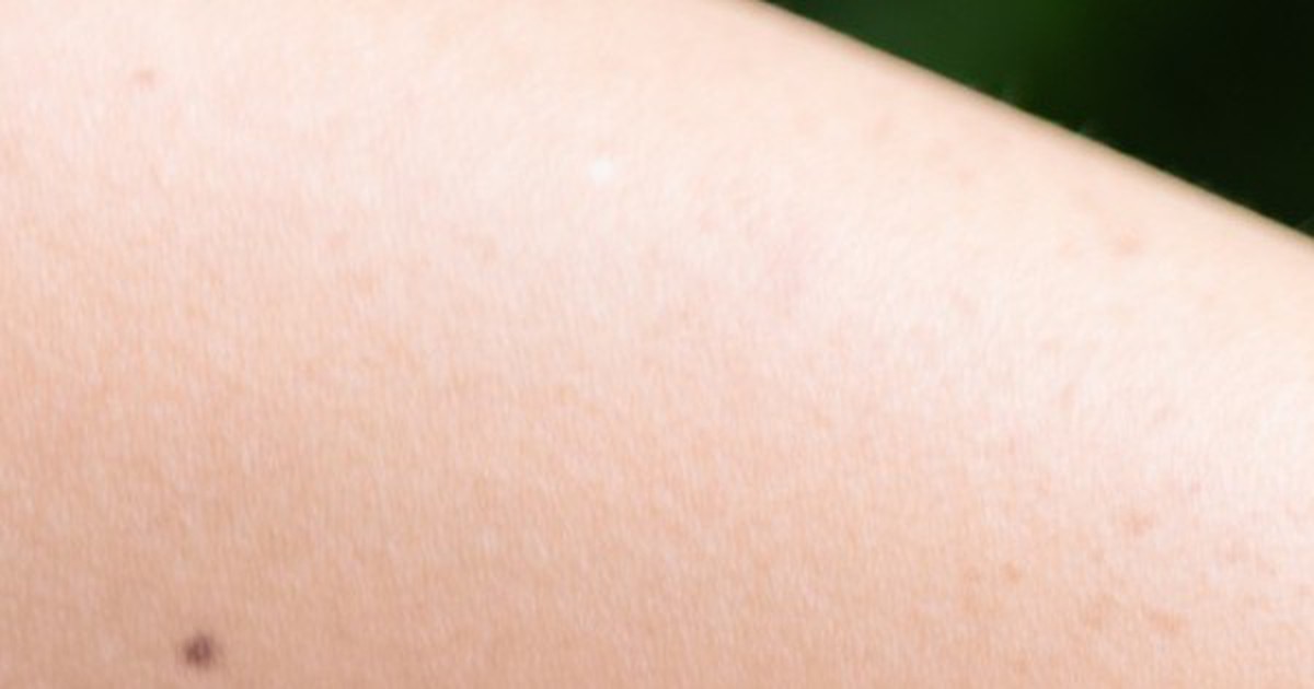 Mở hộp và trên tay Apple Watch Series 12 chính hãng Việt Nam trước ngày mở bán: Thêm màu mới, nâng cấp nhiều tính năng sức khoẻ