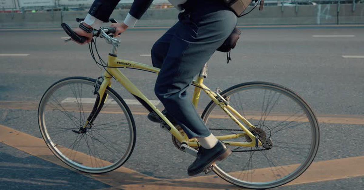 Chê xe máy, đạp xe đi làm mỗi ngày bao nhiêu km thì tốt, bao nhiêu thì… toang?