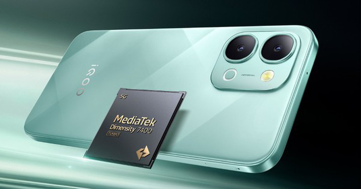 iQOO Z11x 5G ra mắt với chip Dimensity 7400 Turbo, pin 7200mAh và độ bền chuẩn quân đội