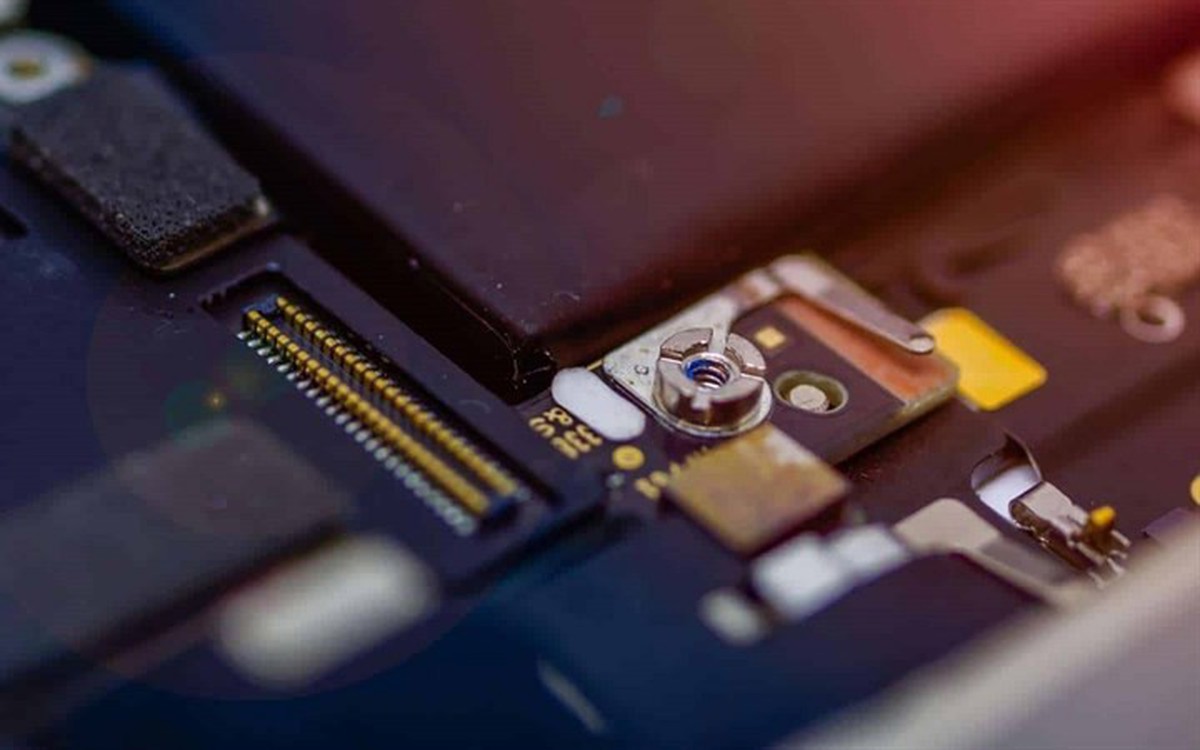 “Giá bộ nhớ tăng nhanh hơn cả đất và vàng” - hiện tượng cho thấy hãng smartphone nào mới thực sự là bá chủ