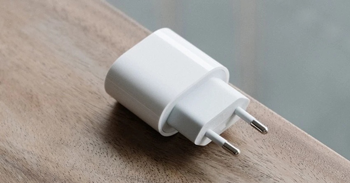 Món phụ kiện rẻ hiếm hoi của Apple có lượng bán khủng: Lý do thật sự khiến ai cũng gật gù