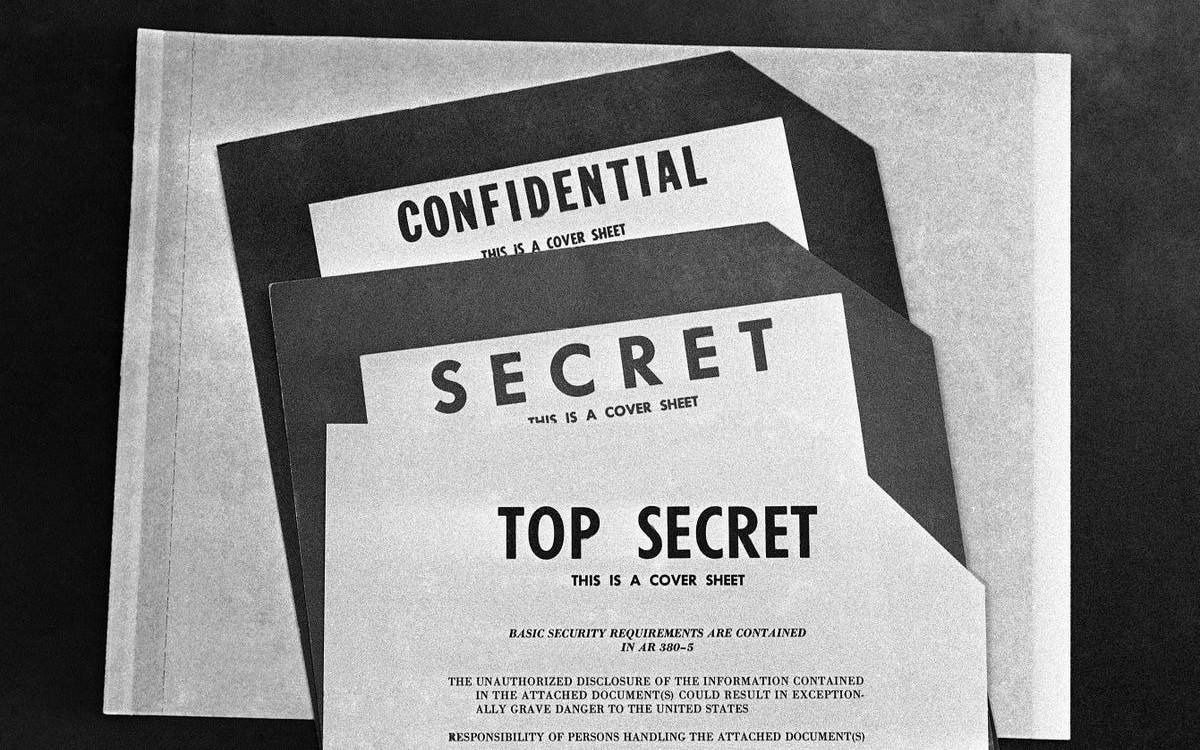 Lầu Năm Góc lên kế hoạch huấn luyện AI bằng dữ liệu tối mật, đặt mục tiêu "lực lượng tác chiến ưu tiên AI"