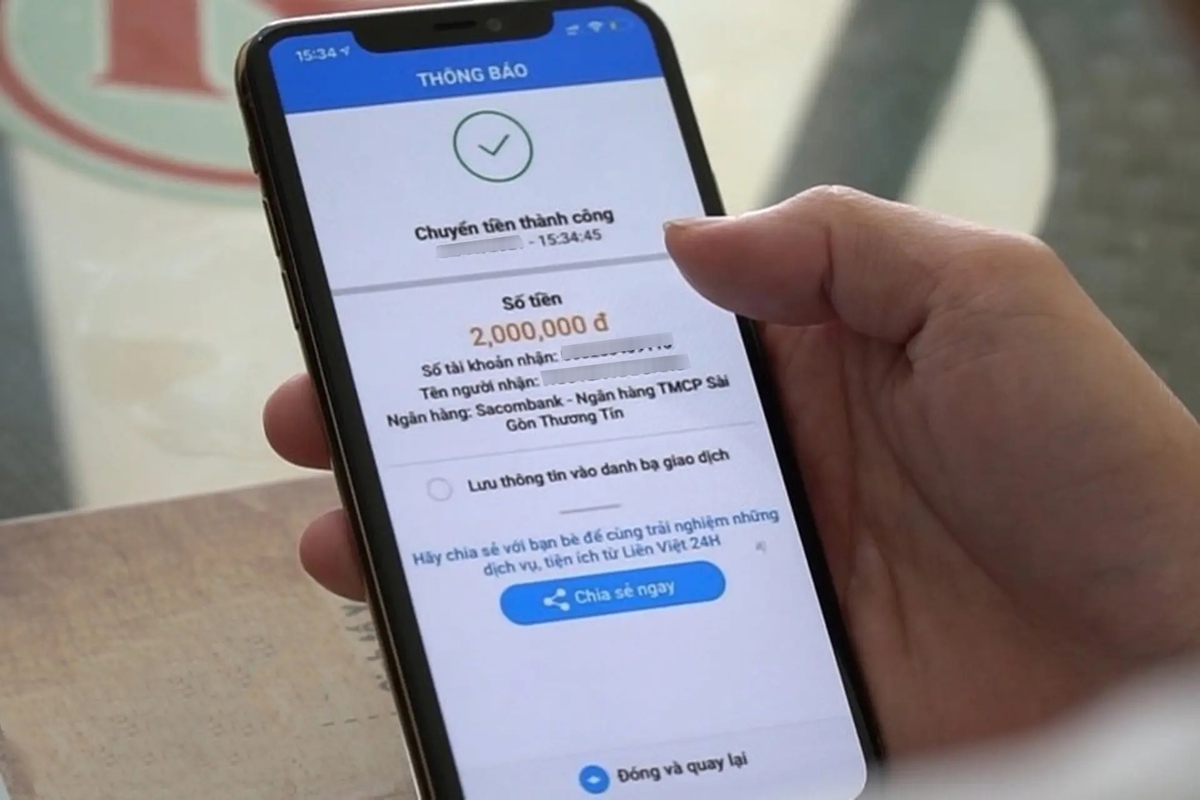 Trước 28/3, người từng giao dịch với tài khoản Techcombank và Vietcombank sau khẩn trương trình báo