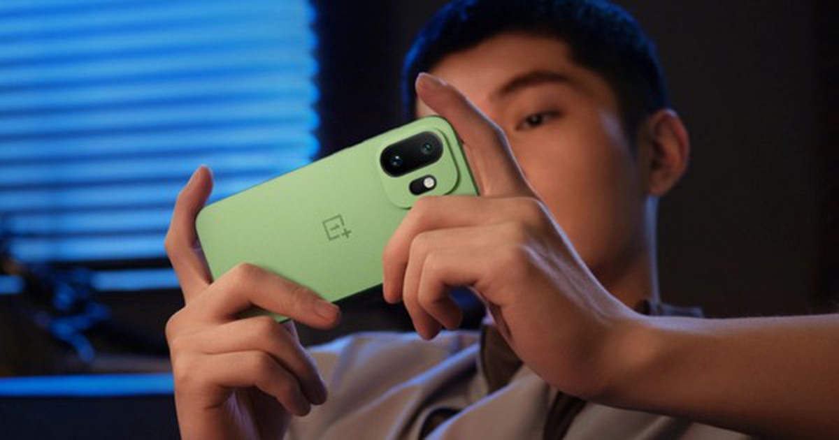 OnePlus 15T trình làng với pin 7500mAh và chip Snapdragon 8 Elite Gen 5