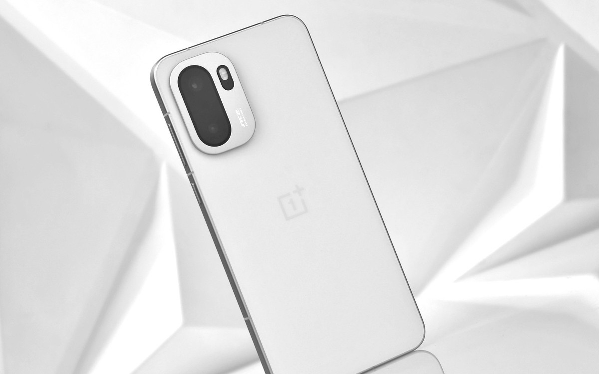 OnePlus Ace 6 Ultra sắp ra mắt: pin 8.500mAh ngang REDMI K90 Ultra, nhưng thiếu một thứ đối thủ có