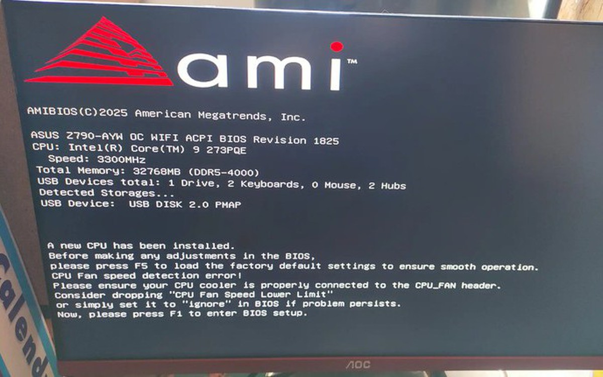 Nhờ BIOS do Claude viết, chip Intel Bartlett Lake 12 P-core lần đầu chạy được trên bo mạch Z790 - nhưng vẫn chưa boot hoàn toàn