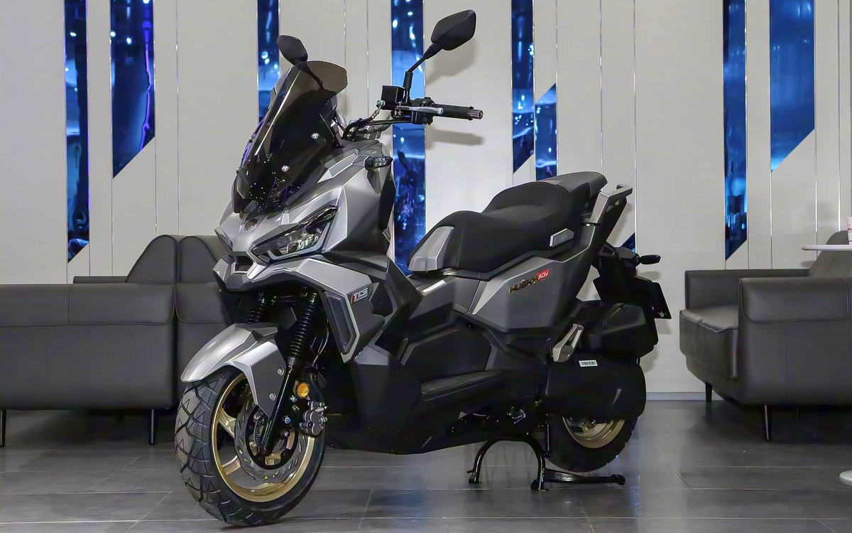 Gallery - SYM Husky 150 ADV: Mẫu xe tay ga phong cách địa hình gây chú ý với thiết kế lạ mắt và khả năng vận hành đáng nể