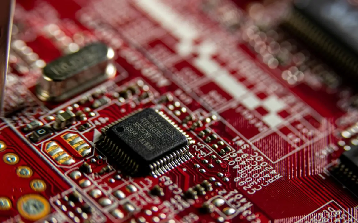 Bắt đầu hiểu được cách điều khiển electron theo ý muốn, bí ẩn 100 năm trong mỗi con chip của Intel, AMD, NVIDIA dần được hé lộ