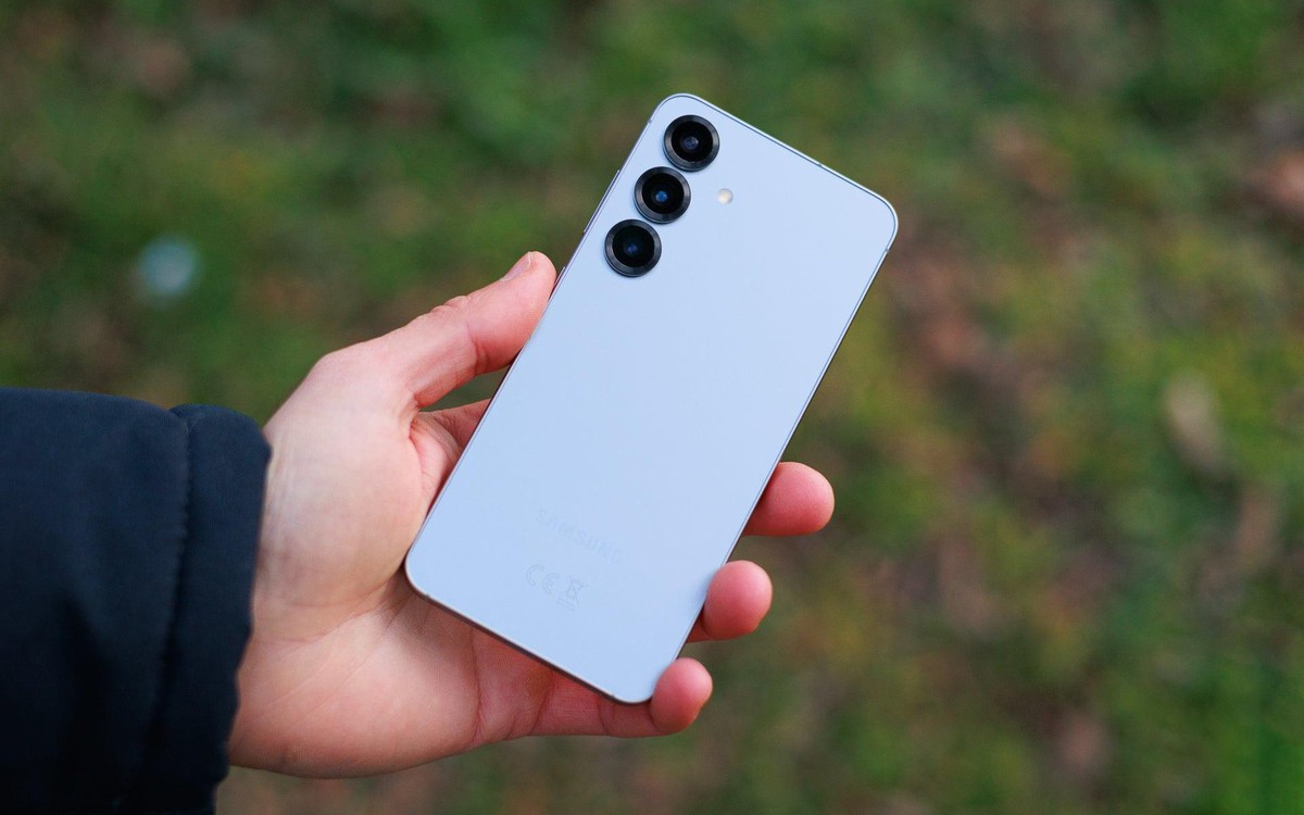 Vì sao 2026 Galaxy S25 trở nên đáng mua hơn bao giờ hết?