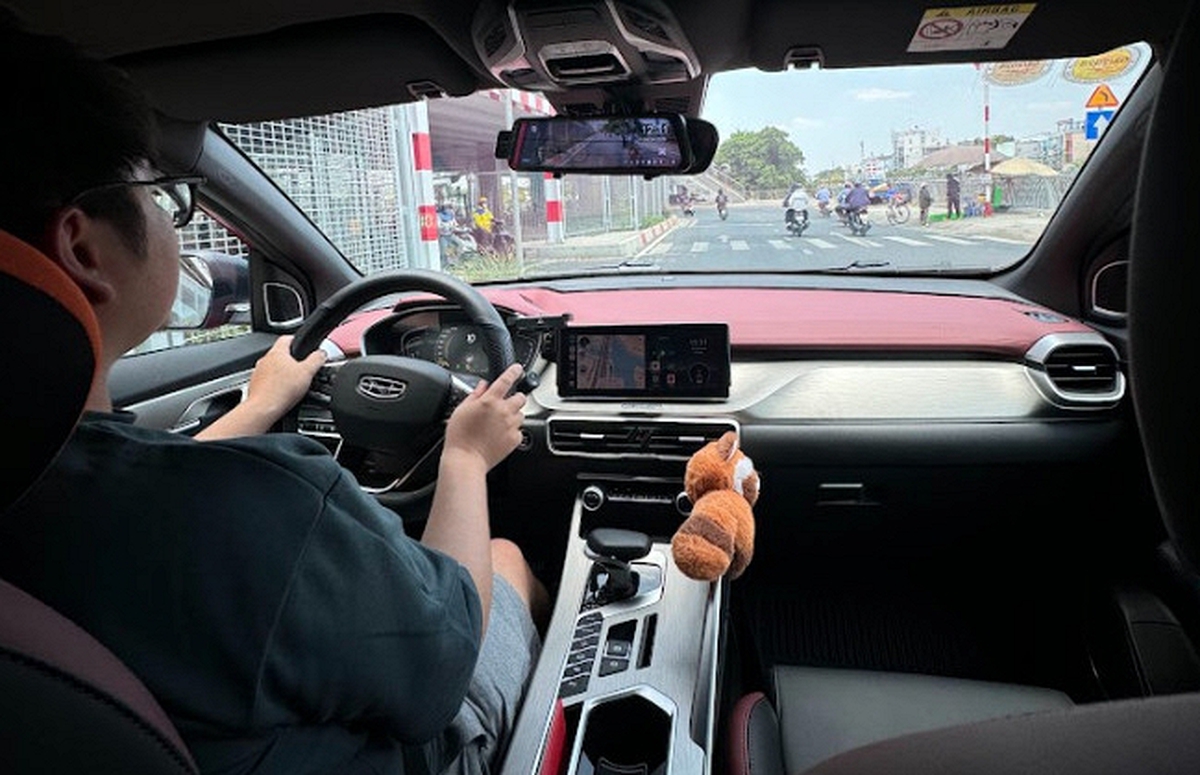 Mua xe Trung Quốc giá hời nhưng rước thêm áp lực: Nỗi khổ tâm của những người dám "đi ngược số đông"