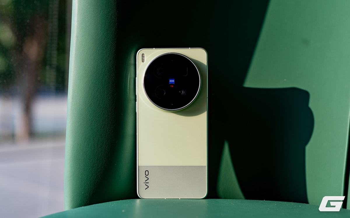 Gallery - Cận cảnh vivo X300 Ultra chính hãng tại Việt Nam: “Trùm cuối” camera thì có gì khác biệt?