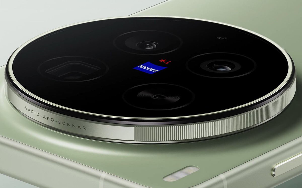 vivo X300 Ultra chính thức cho đặt trước tại Thế Giới Di Động với loạt ưu đãi giới hạn