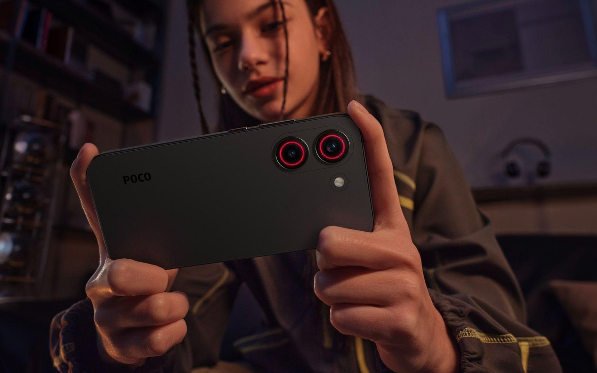 So sánh POCO X8 Pro 5G và X7 Pro: Đâu là bản nâng cấp đáng giá nhất?