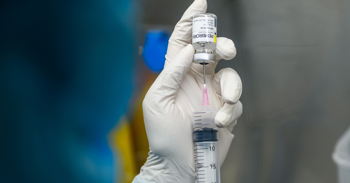 Đỉnh: Cận cảnh quy trình người Việt được điều trị thuốc miễn dịch ung thư của Nga, giá mỗi lọ khoảng 19 triệu