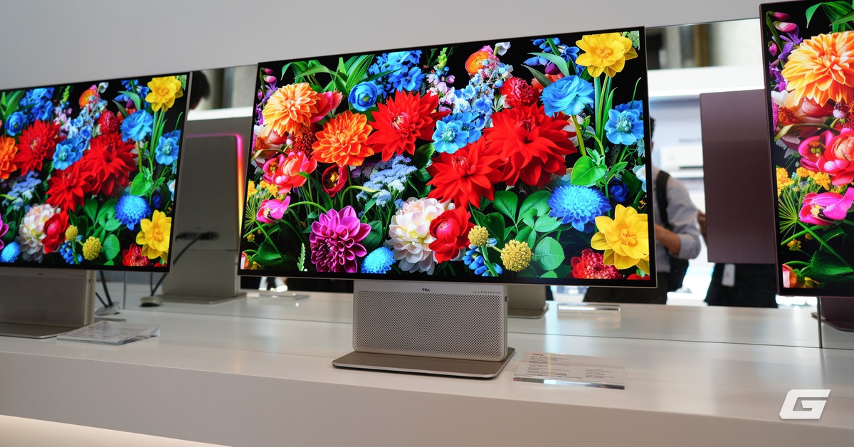 Trên tay màn hình flagship TCL 32X3A: "Con quái vật" với công nghệ OLED+, 4K 240Hz và tích hợp loa Bang & Olufsen