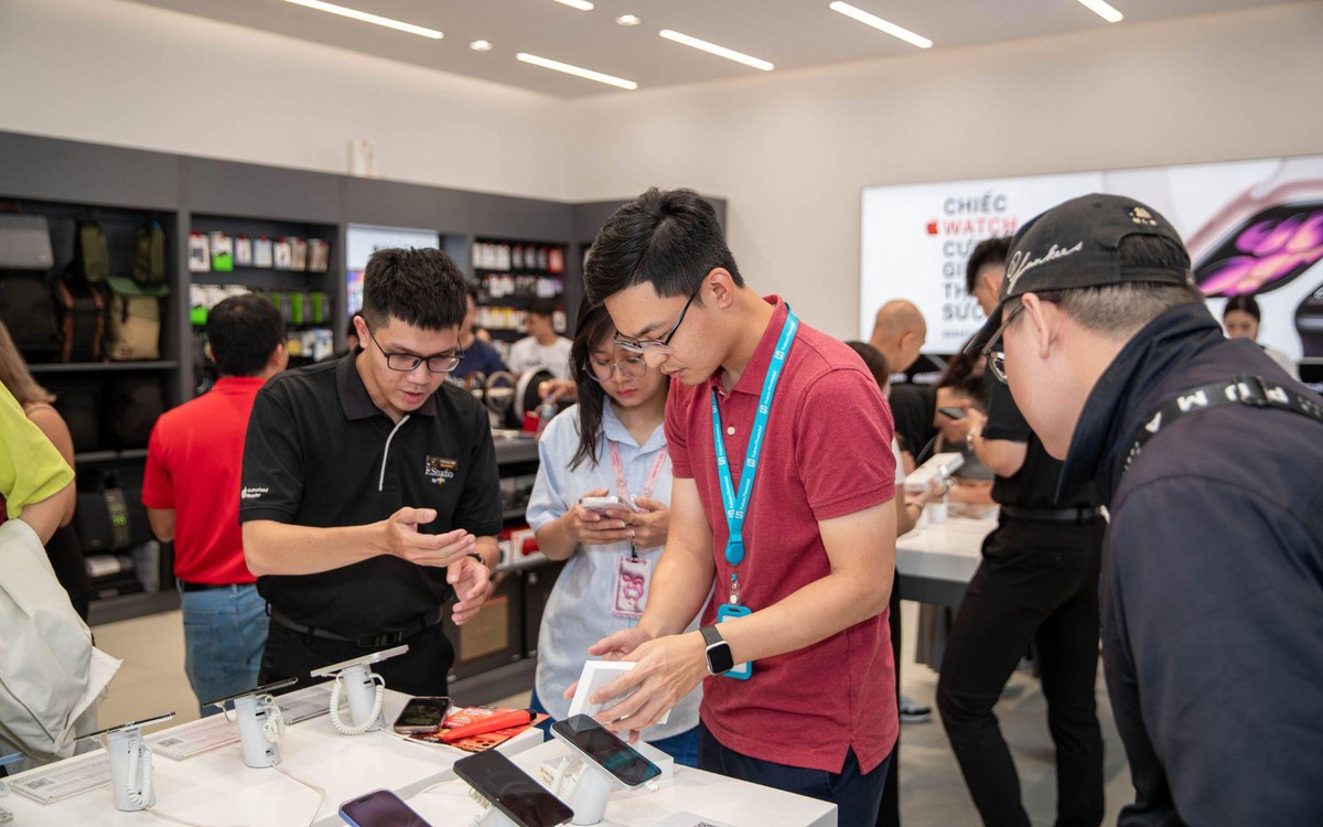 Tham gia chương trình dùng thử iPhone 15 chỉ với 30.000 đồng/ngày tại FPT Shop