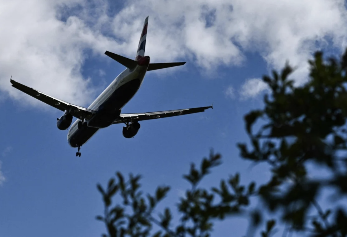 Giữa lúc cả thế giới thiếu xăng, dầu, Trung Quốc đã 'biến' CO2 thành nhiên liệu cho máy bay, hiệu suất ổn định suốt 800 giờ