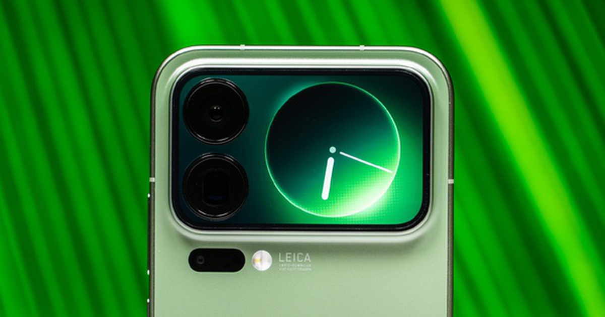Xiaomi 18 Pro đưa AI lên mặt lưng, bản thường lần đầu có tele periscope