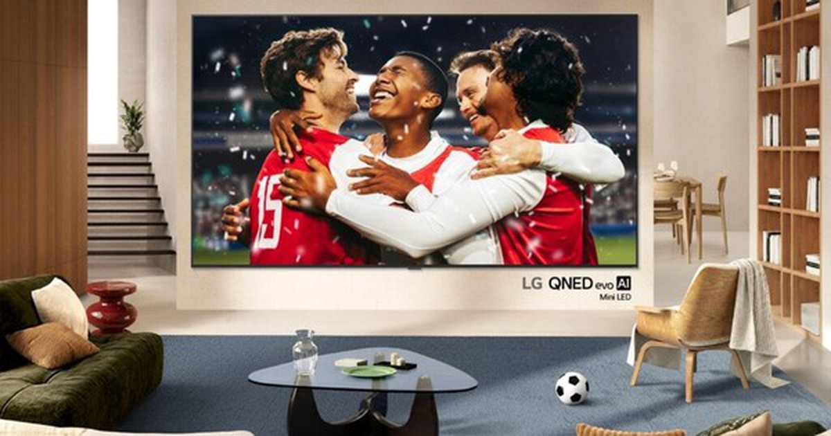 LG biến phòng khách của bạn thành rạp chiếu phim với sản phẩm mới này