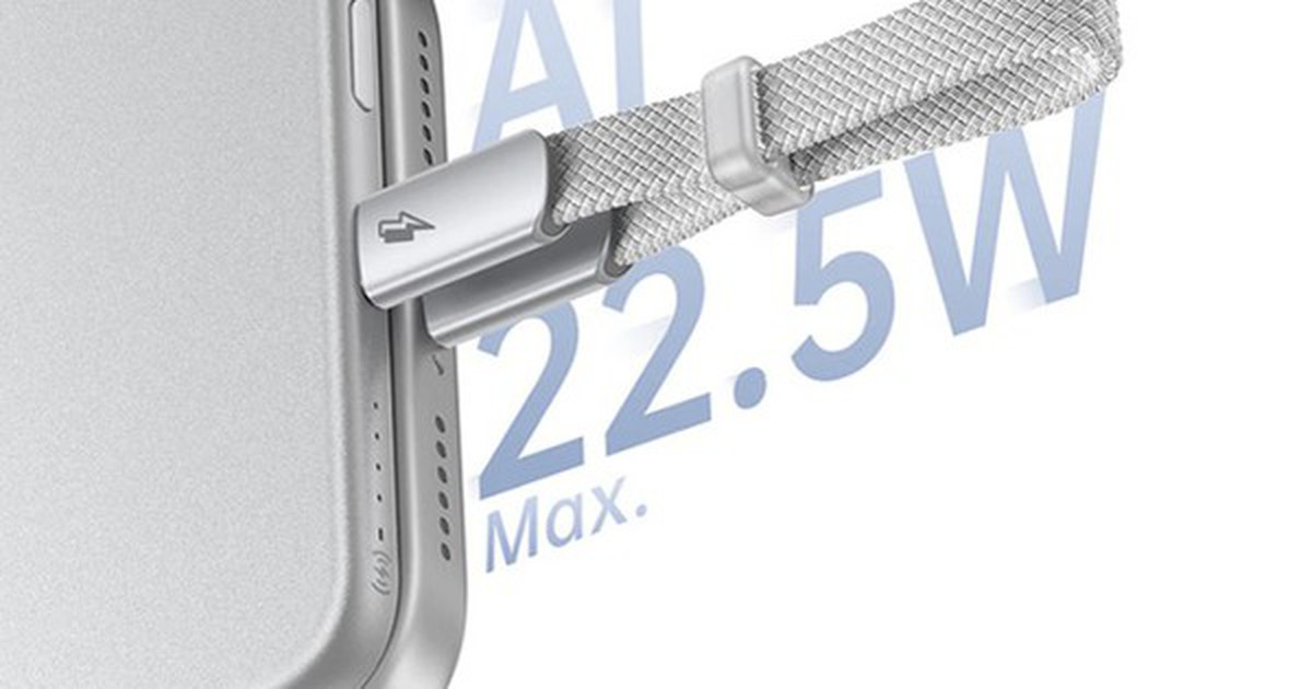 Sạc dự phòng Baseus chỉ dày 6,9mm nhưng có thể sạc cả MacBook Air