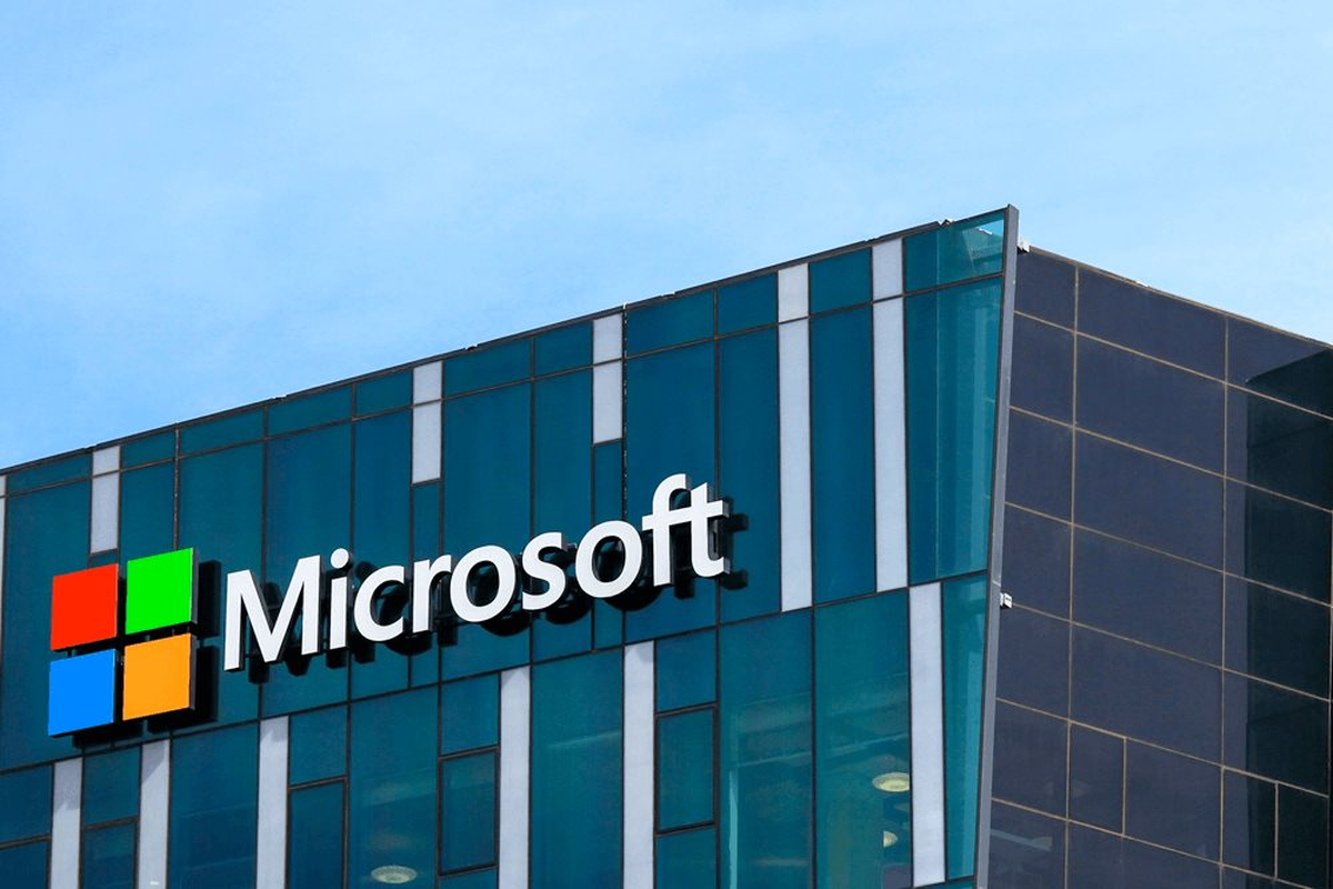 Hỗ trợ 3,4 triệu người tại Nhật học AI mà vẫn thiếu nghiêm trọng, Microsoft tuyên bố đào tạo thêm 1 triệu kỹ sư để triển khai kế hoạch 10 tỷ USD tại Nhật Bản