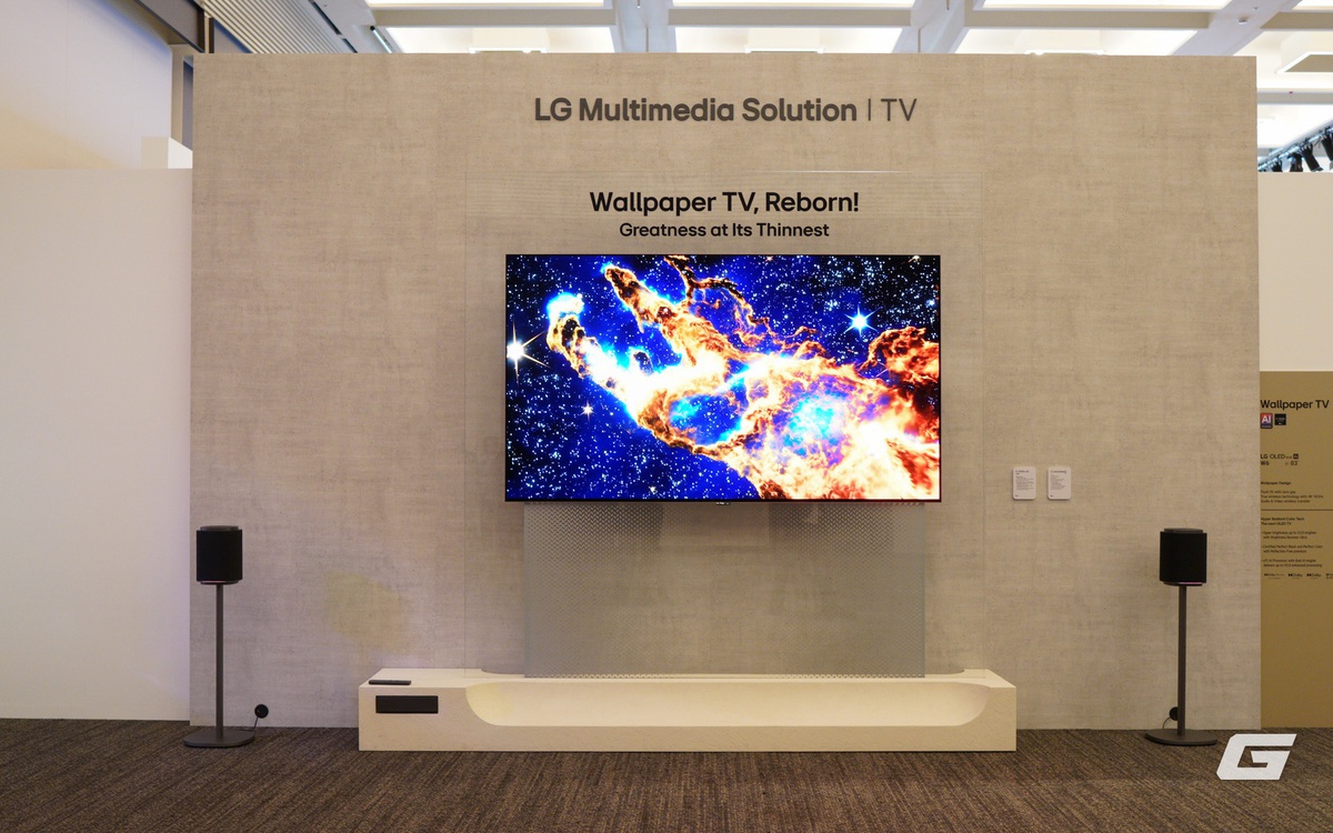 Đây là LG OLED evo W6: TV "dán tường" mỏng chỉ 9mm, hiển thị hình ảnh 4K 165Hz cùng độ sáng cao hơn 3.9 lần