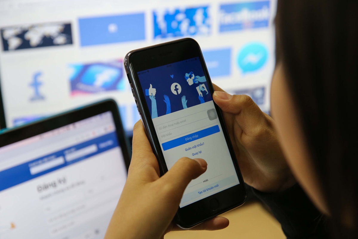 Facebook trả tiền cho người dùng Việt Nam